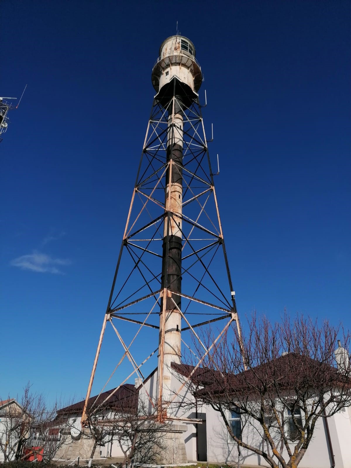 Far aterizare Tuzla